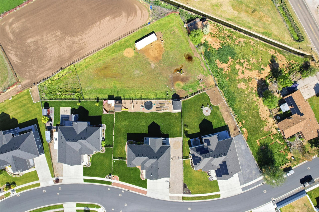 1839 S 3335 W West Haven, UT 84401