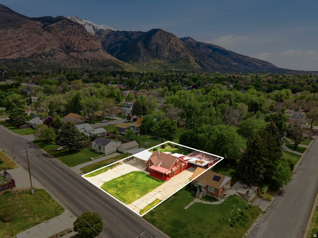 1365 E 21 ST FALS Ogden, UT 84403
