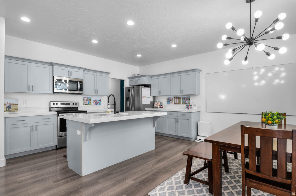 437 E 280 N Vineyard, UT 84059