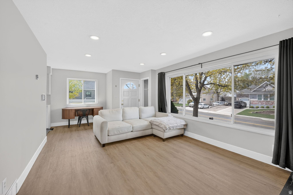 620 N CENTER ST Lehi, UT 84043