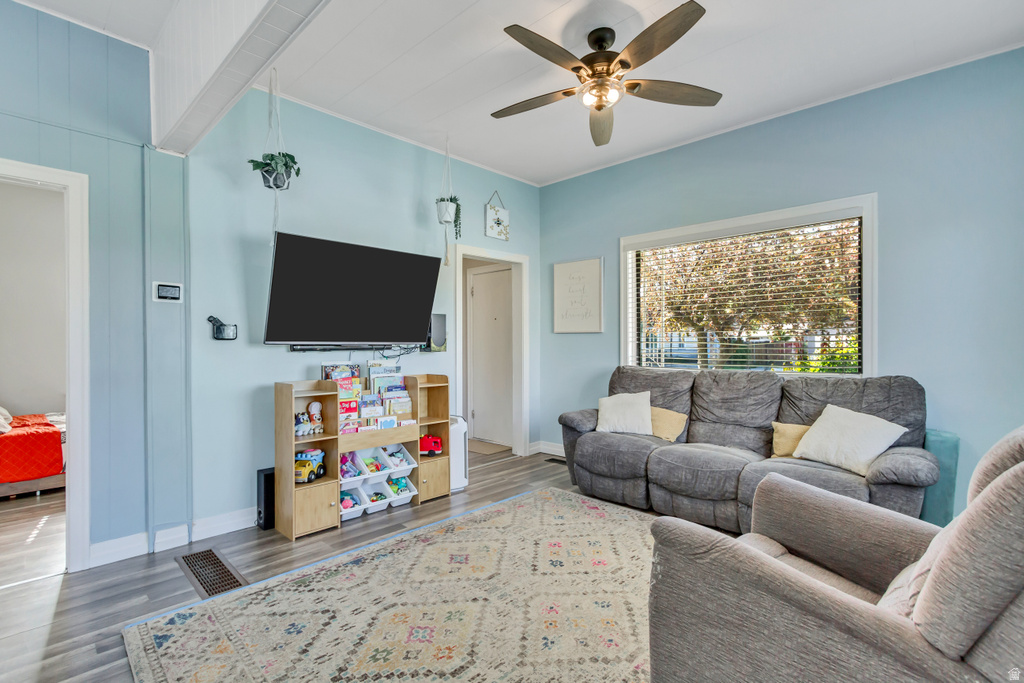 422 E 16TH ST Ogden, UT 84404
