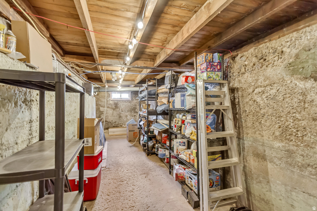 422 E 16TH ST Ogden, UT 84404