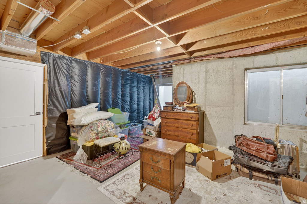 4481 S NEW VINTAGE CT Salt Lake City, UT 84124