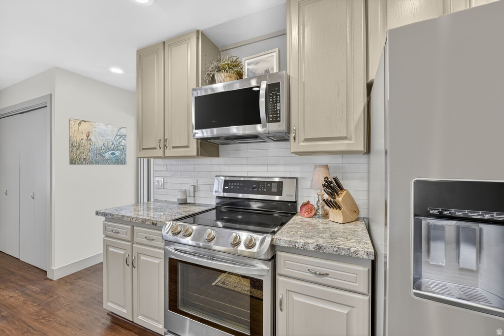 4481 S NEW VINTAGE CT Salt Lake City, UT 84124