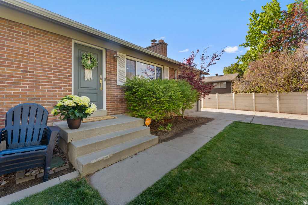 7714 S 1040 E Midvale, UT 84047