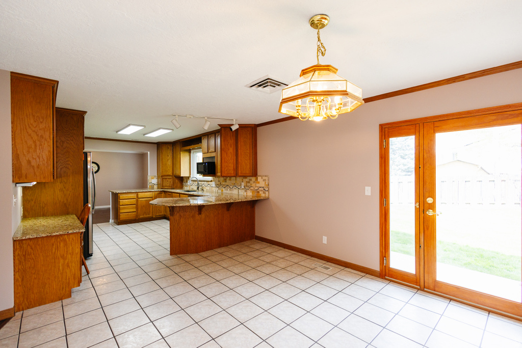 39 S VILLAGE WAY Fruit Heights, UT 84037