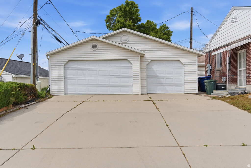 1645 E 2700 S Salt Lake City, UT 84106