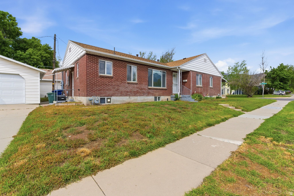 1645 E 2700 S Salt Lake City, UT 84106