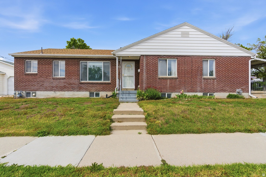 1645 E 2700 S Salt Lake City, UT 84106