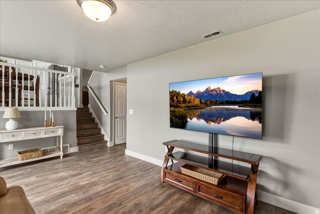 6054 S 1325 E South Ogden, UT 84405
