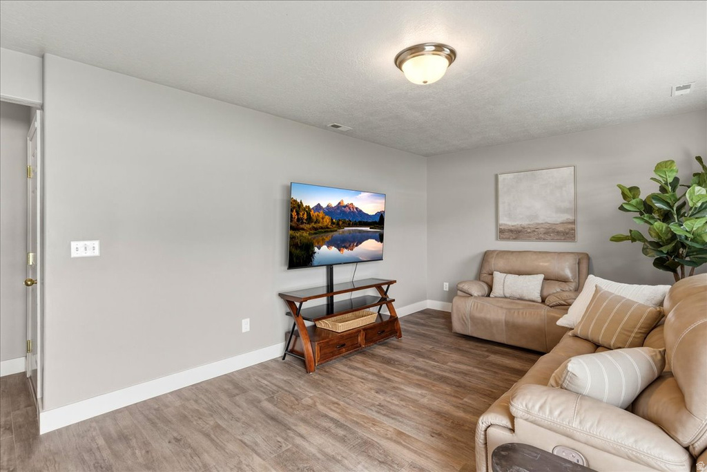 6054 S 1325 E South Ogden, UT 84405