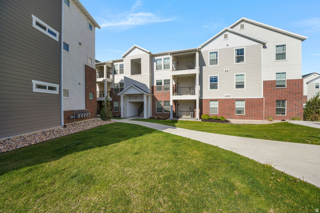 548 N 360 W Vineyard, UT 84059