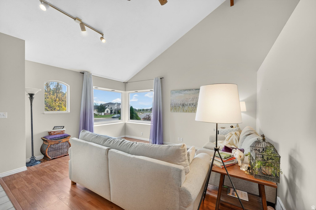 4975 W MCGINNIS LN West Jordan, UT 84081