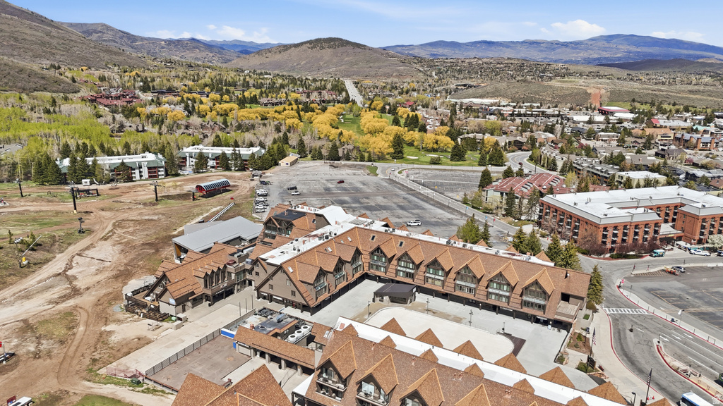 1415 LOWELL AVE #B207 Park City, UT 84060