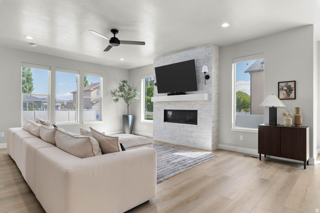 708 N DEVONSHIRE DR Saratoga Springs, UT 84045