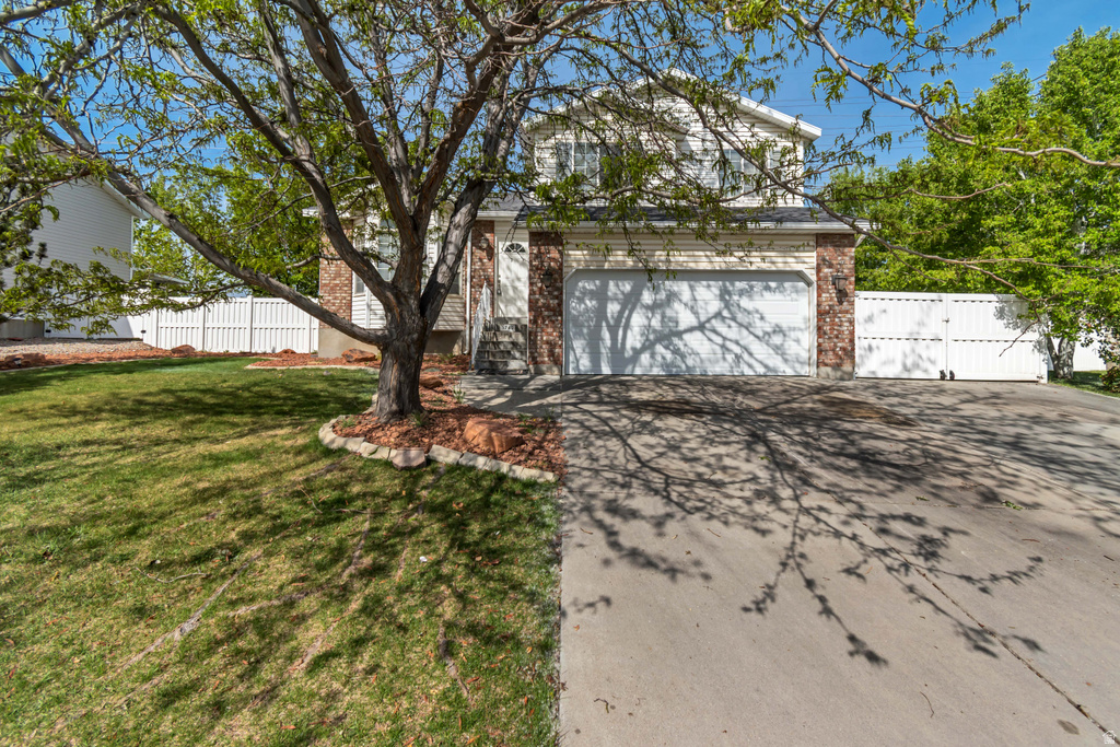 5740 S TROWBRIDGE WAY Salt Lake City, UT 84118