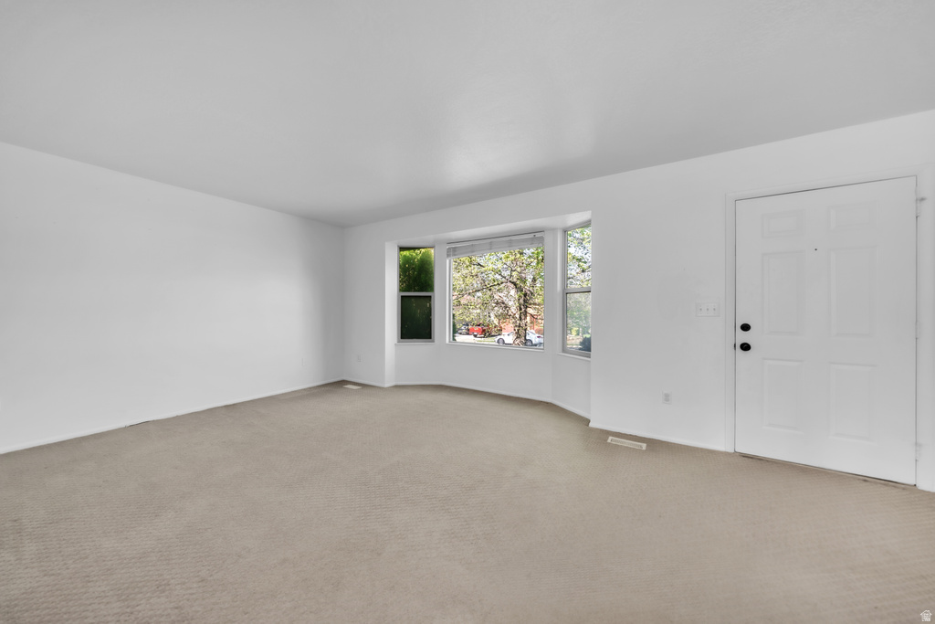 1052 N 1000 E Layton, UT 84040