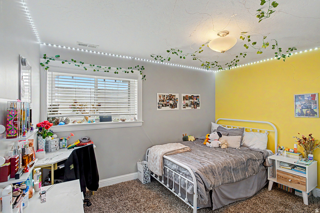 8233 S CREEKWOOD CIR West Jordan, UT 84088