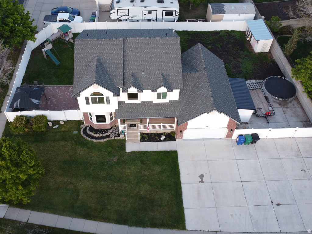 8233 S CREEKWOOD CIR West Jordan, UT 84088