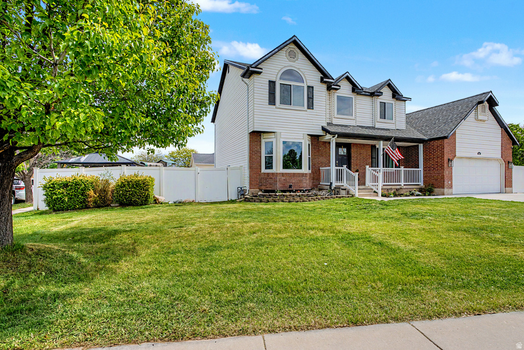 8233 S CREEKWOOD CIR West Jordan, UT 84088