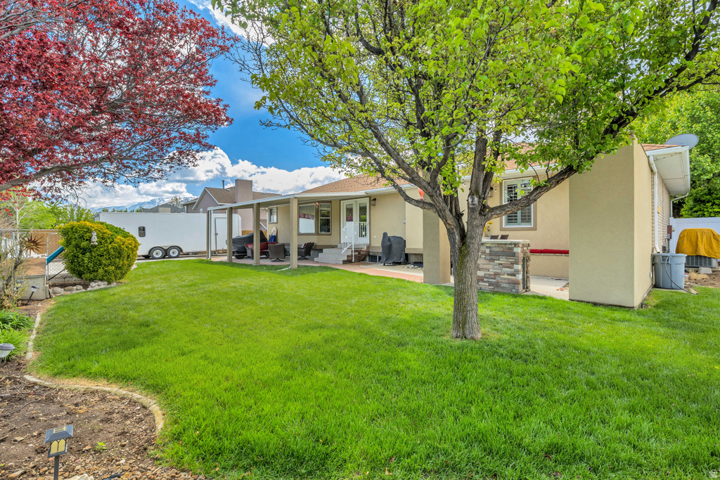 1936 W GUARD CT West Jordan, UT 84088
