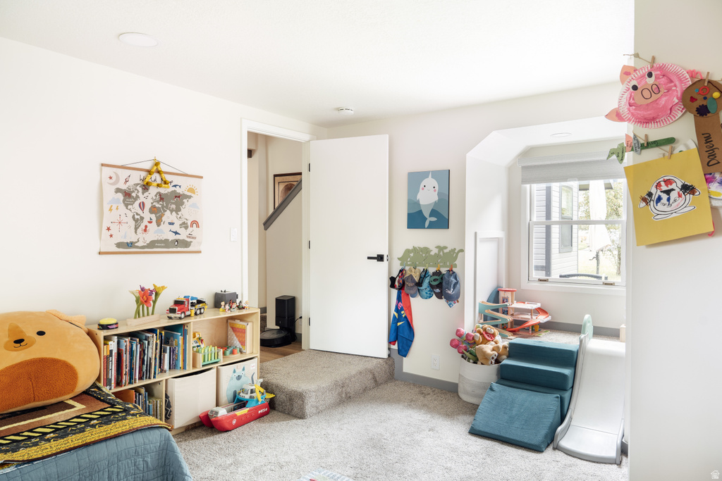 2244 E E LAMBOURNE AVE Salt Lake City, UT 84109