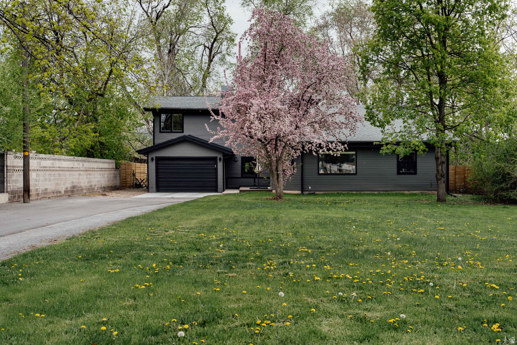 2244 E E LAMBOURNE AVE Salt Lake City, UT 84109