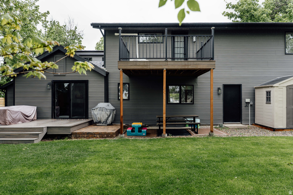 2244 E E LAMBOURNE AVE Salt Lake City, UT 84109