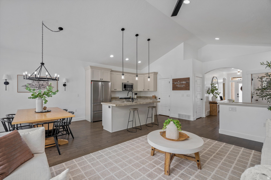 542 E PETERSEN PKWY South Weber, UT 84405