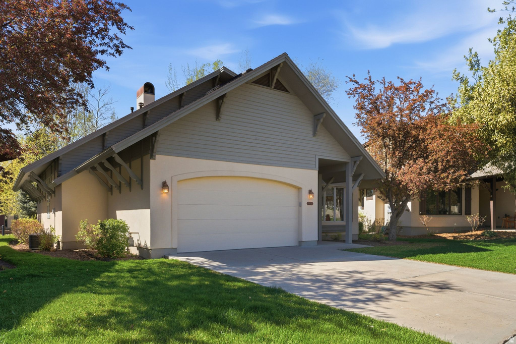 33 W VILLAGE CIR Midway, UT 84049
