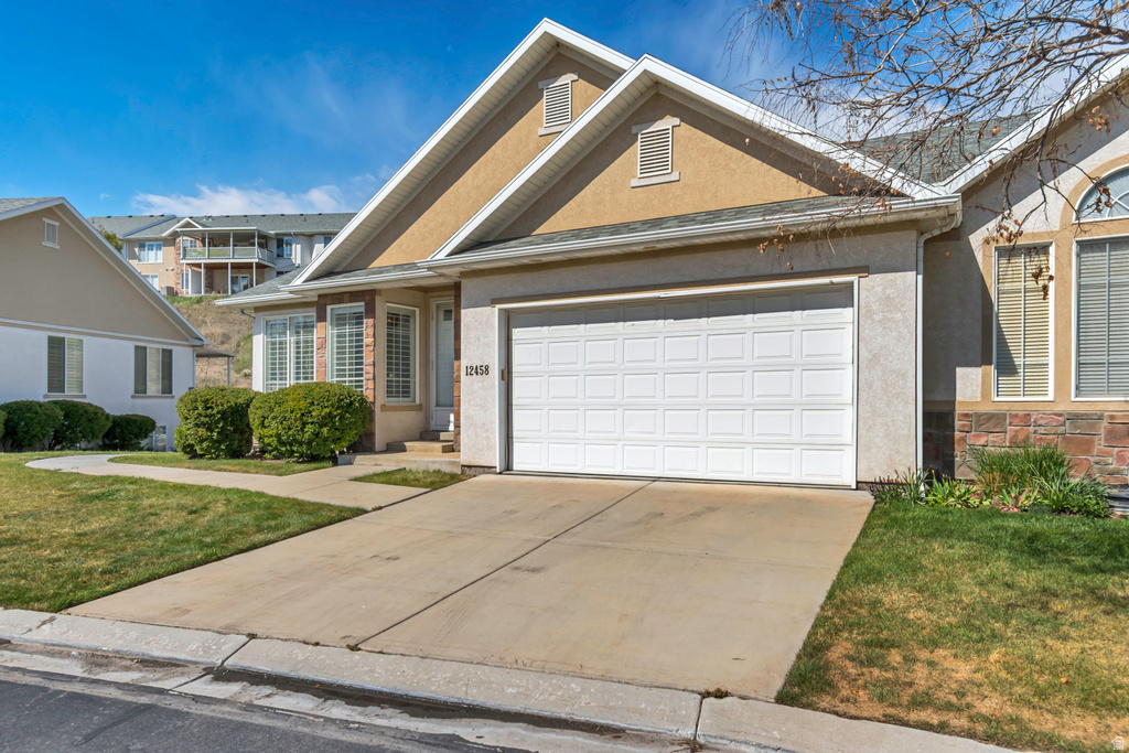12458 S TITHING POINT DR Riverton, UT 84065