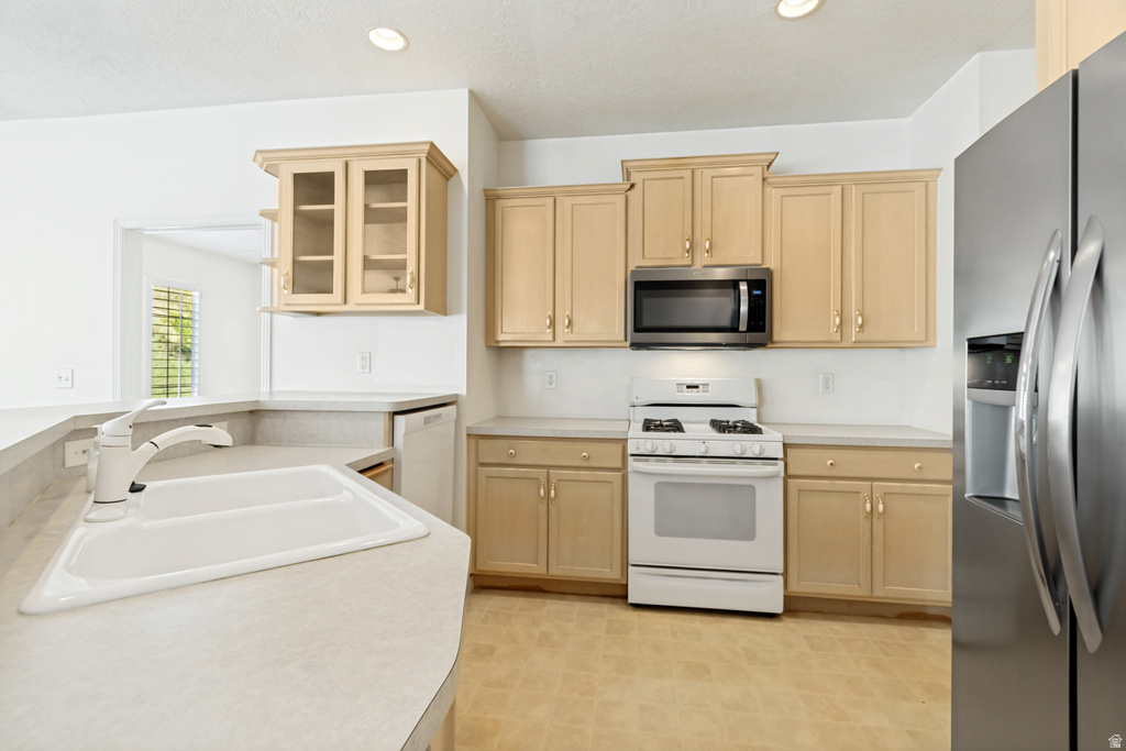 12458 S TITHING POINT DR Riverton, UT 84065