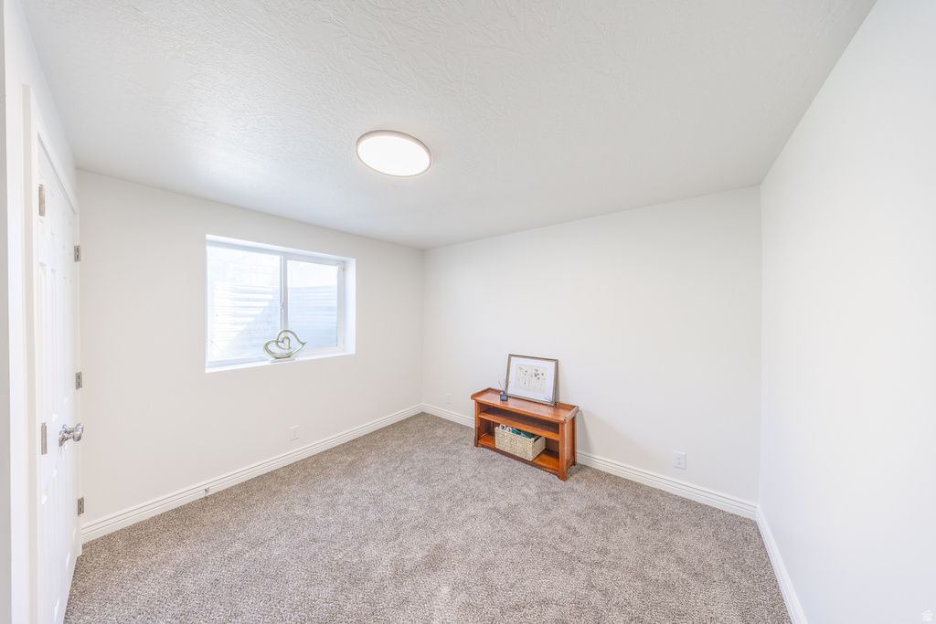 327 W 75 S Clearfield, UT 84015