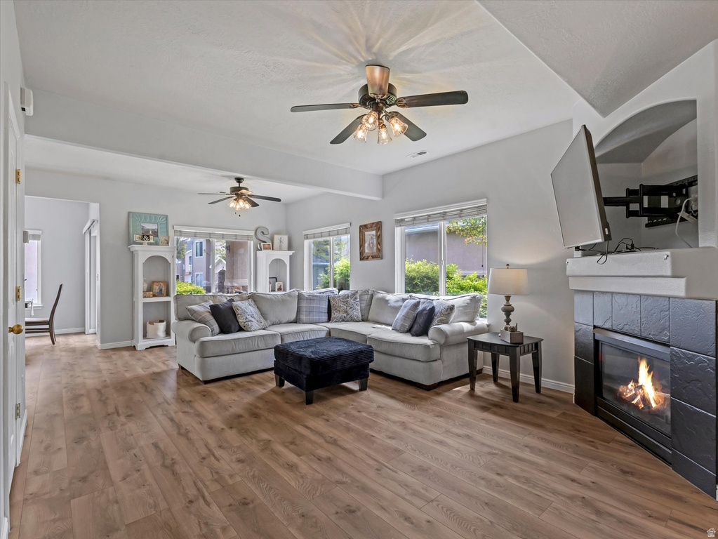 7359 S GERALEE LN West Jordan, UT 84084