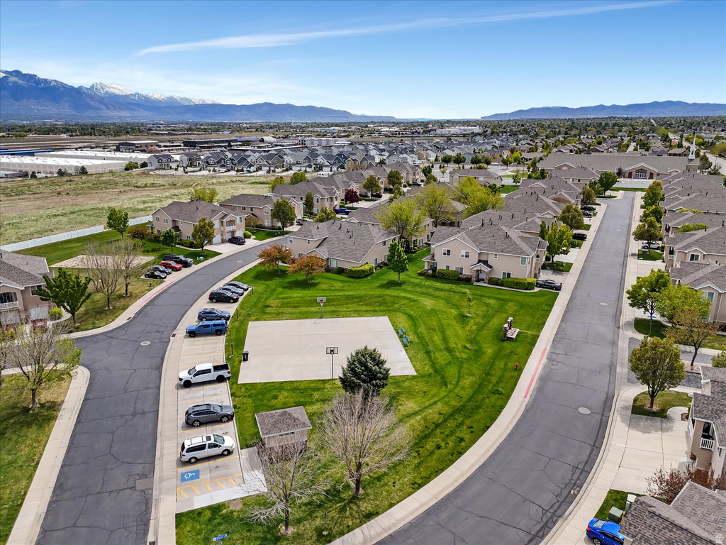 7359 S GERALEE LN West Jordan, UT 84084