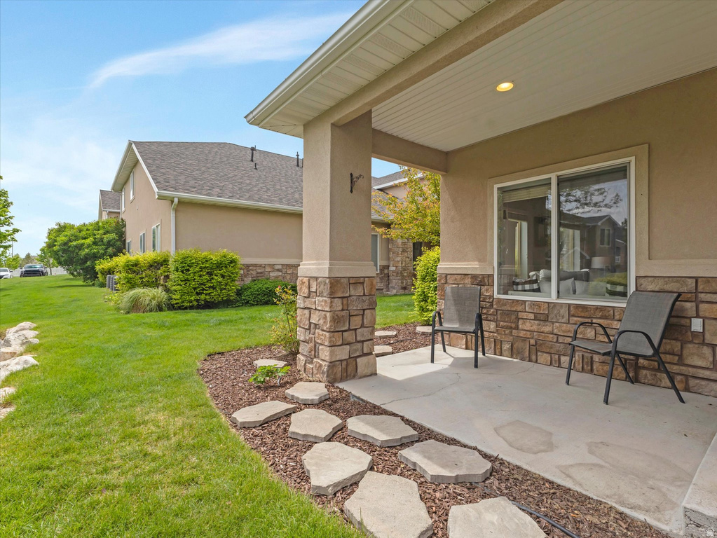 7359 S GERALEE LN West Jordan, UT 84084