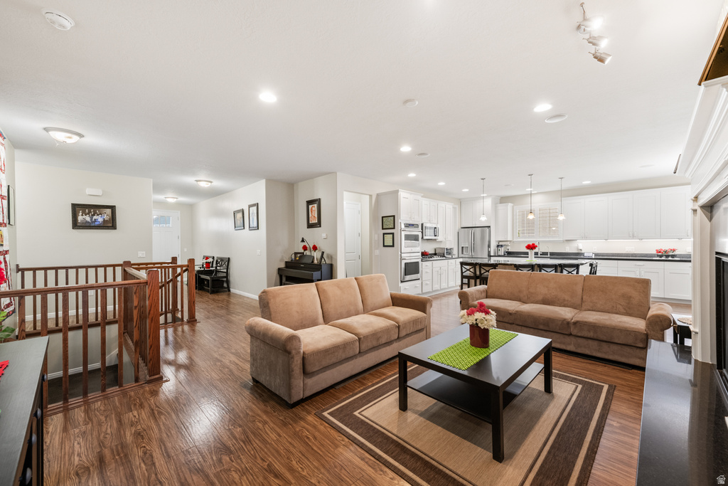 757 S 725 W Layton, UT 84041