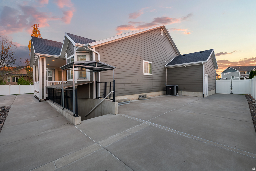 757 S 725 W Layton, UT 84041