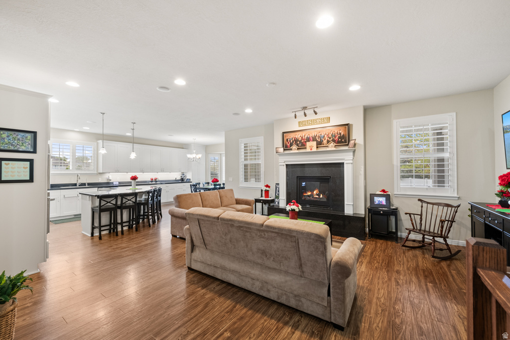 757 S 725 W Layton, UT 84041