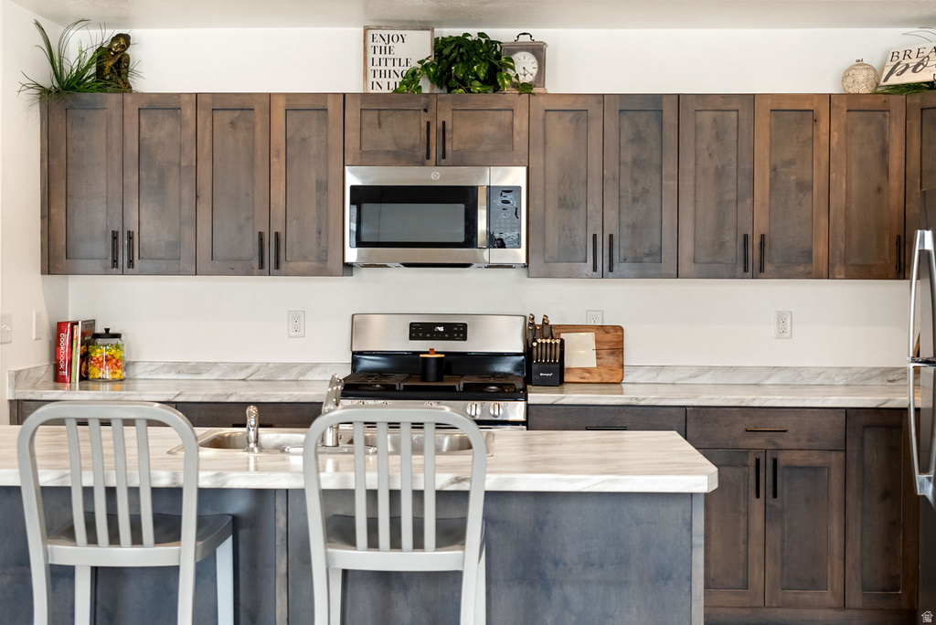 1534 E 600 S Hyrum, UT 84319
