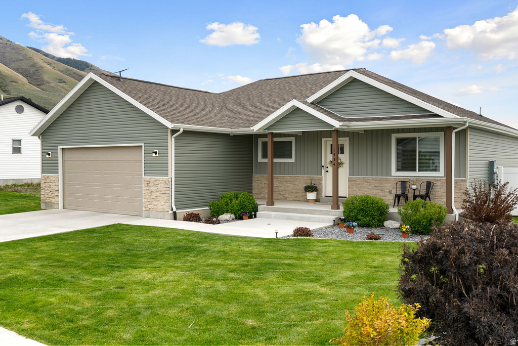 1534 E 600 S Hyrum, UT 84319
