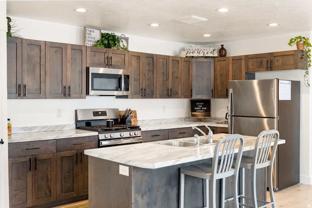 1534 E 600 S Hyrum, UT 84319