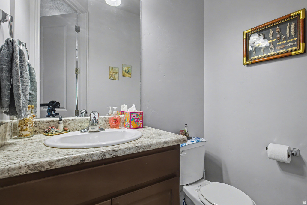 709 N 220 E Salem, UT 84653