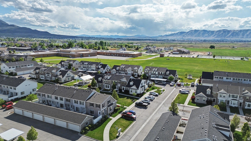 709 N 220 E Salem, UT 84653