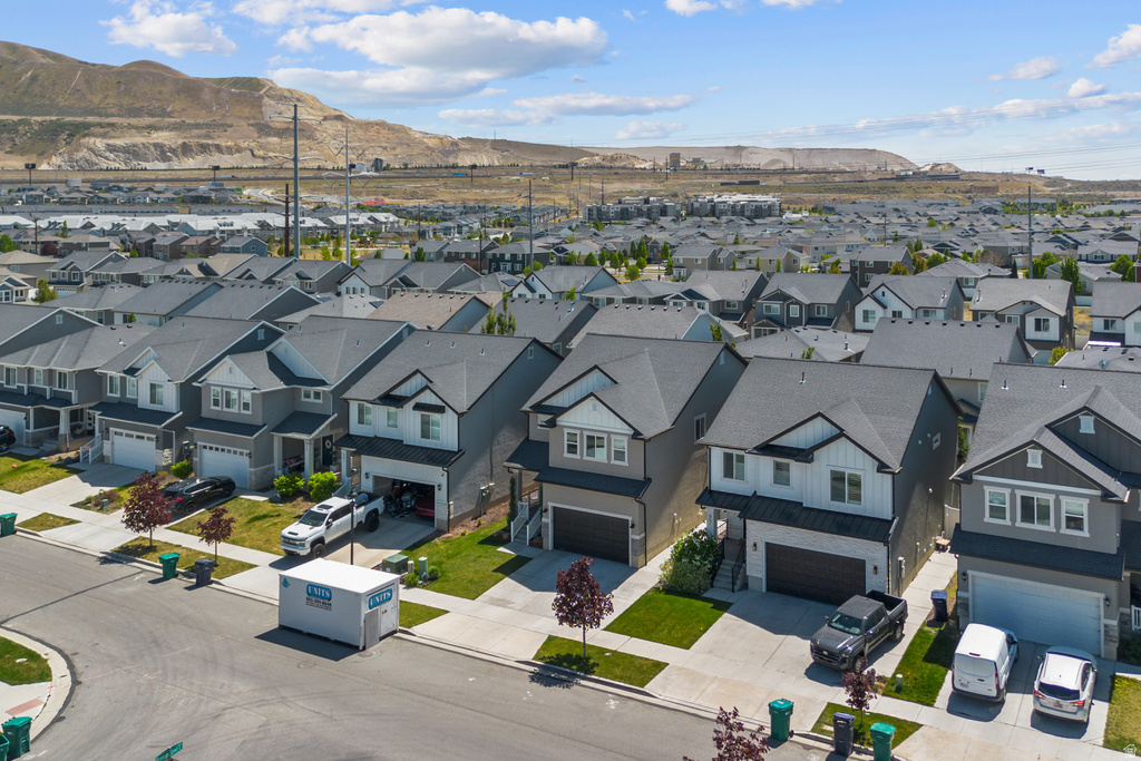 947 W CUSHING RD Bluffdale, UT 84065