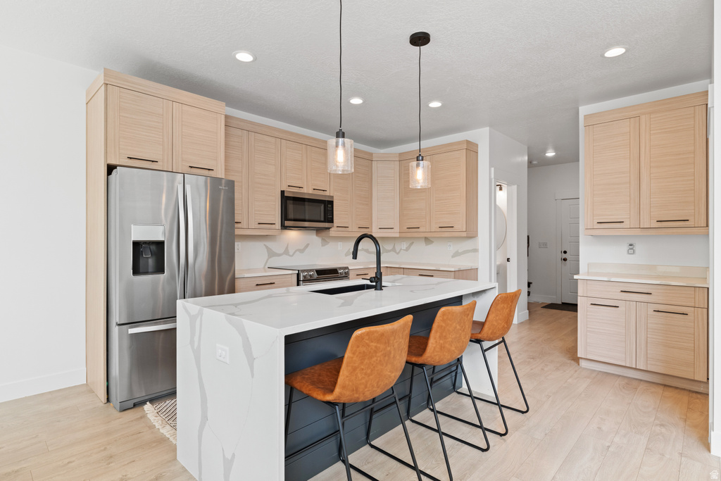947 W CUSHING RD Bluffdale, UT 84065
