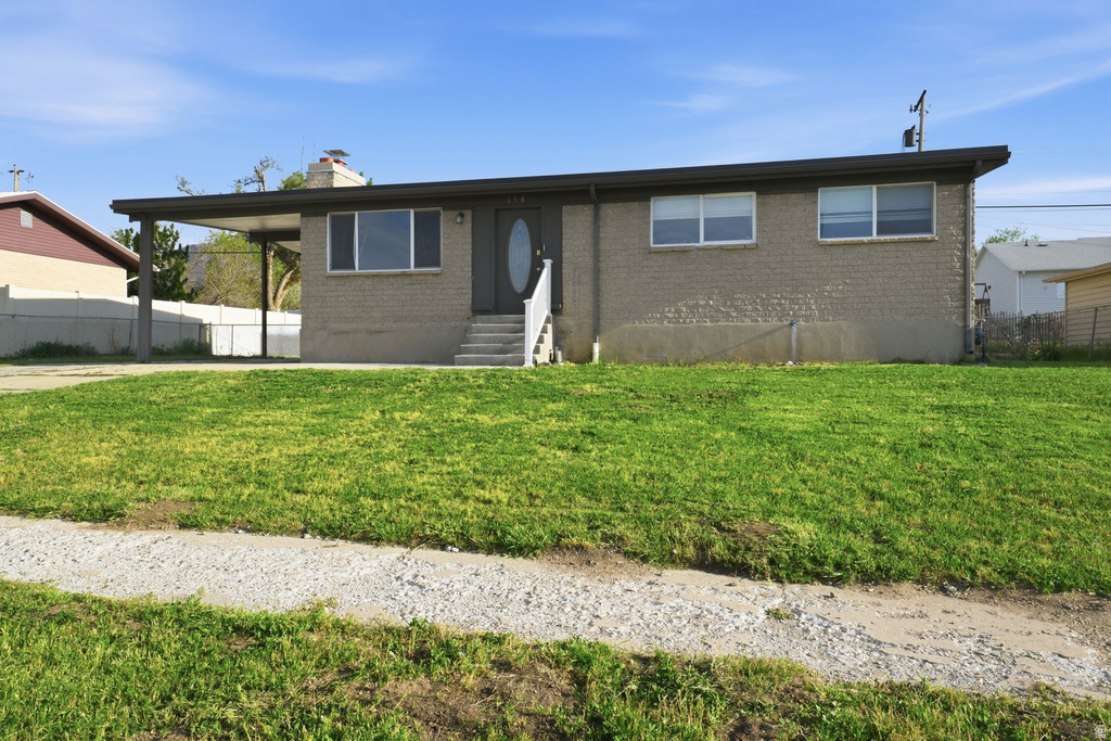698 E OQUIRRH AVE Tooele, UT 84074
