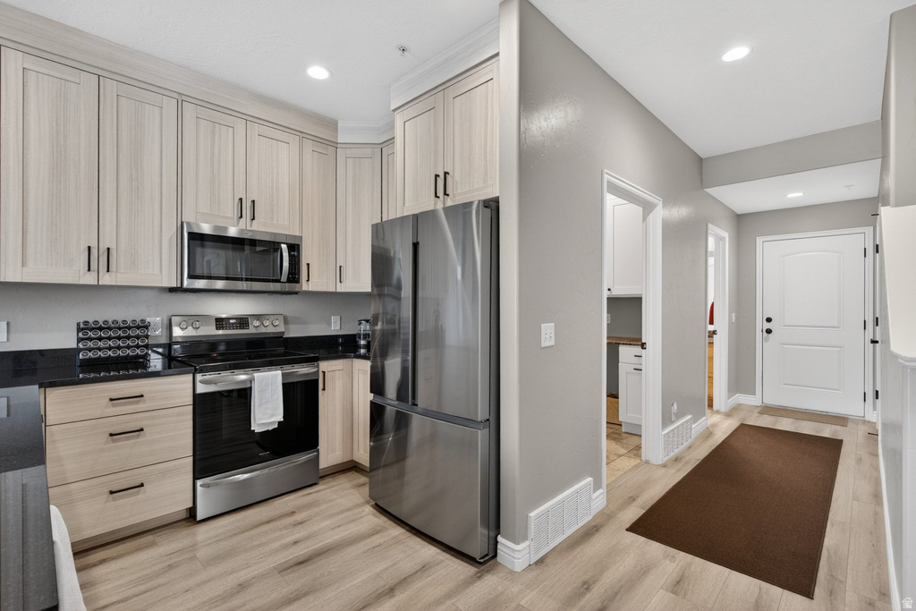 168 S 930 E American Fork, UT 84003