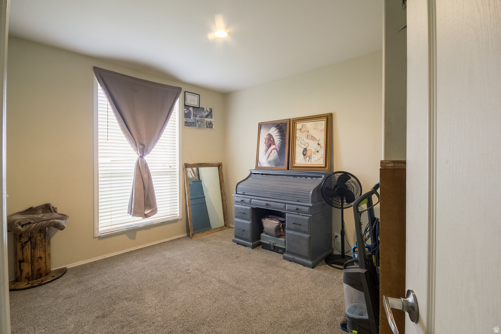 11465 E 6000 N Lapoint, UT 84039