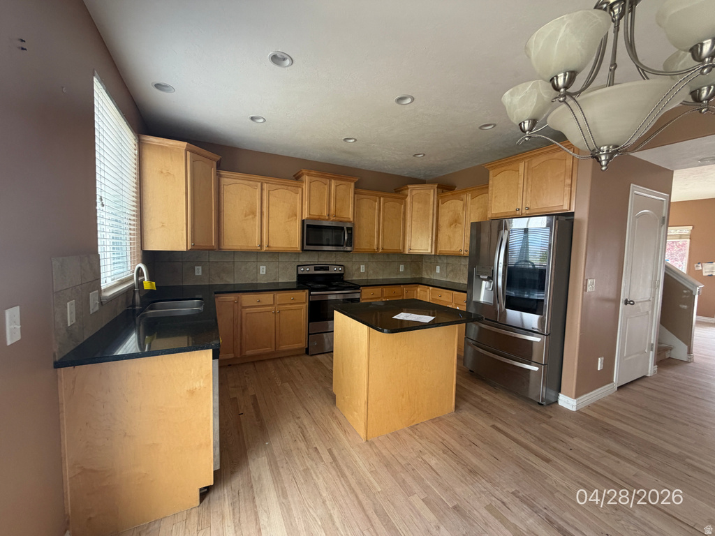 2885 E LOOKOUT DR Eagle Mountain, UT 84005